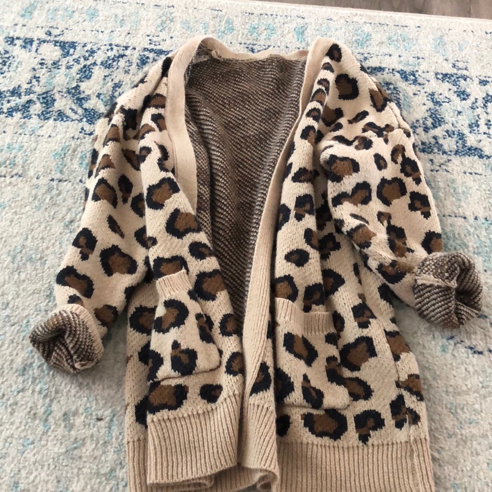 Leopard sweater